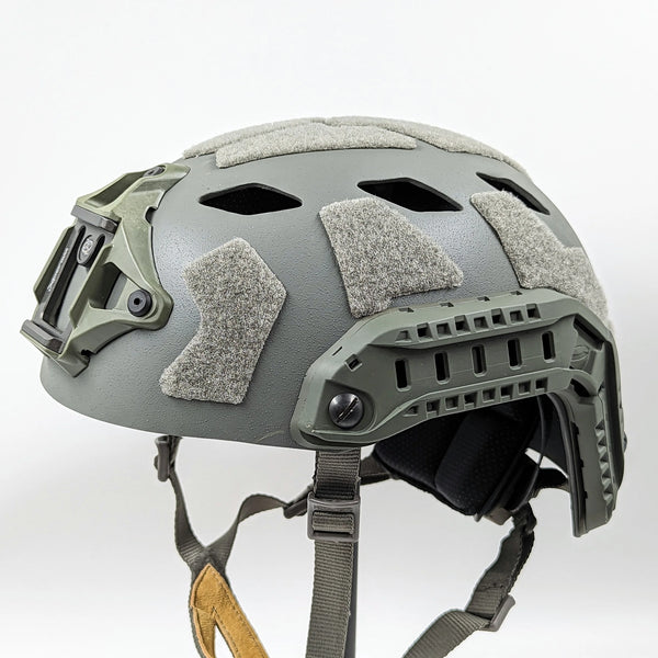 EON Carbon Composite Airsoft Bump Helmet Ranger Green